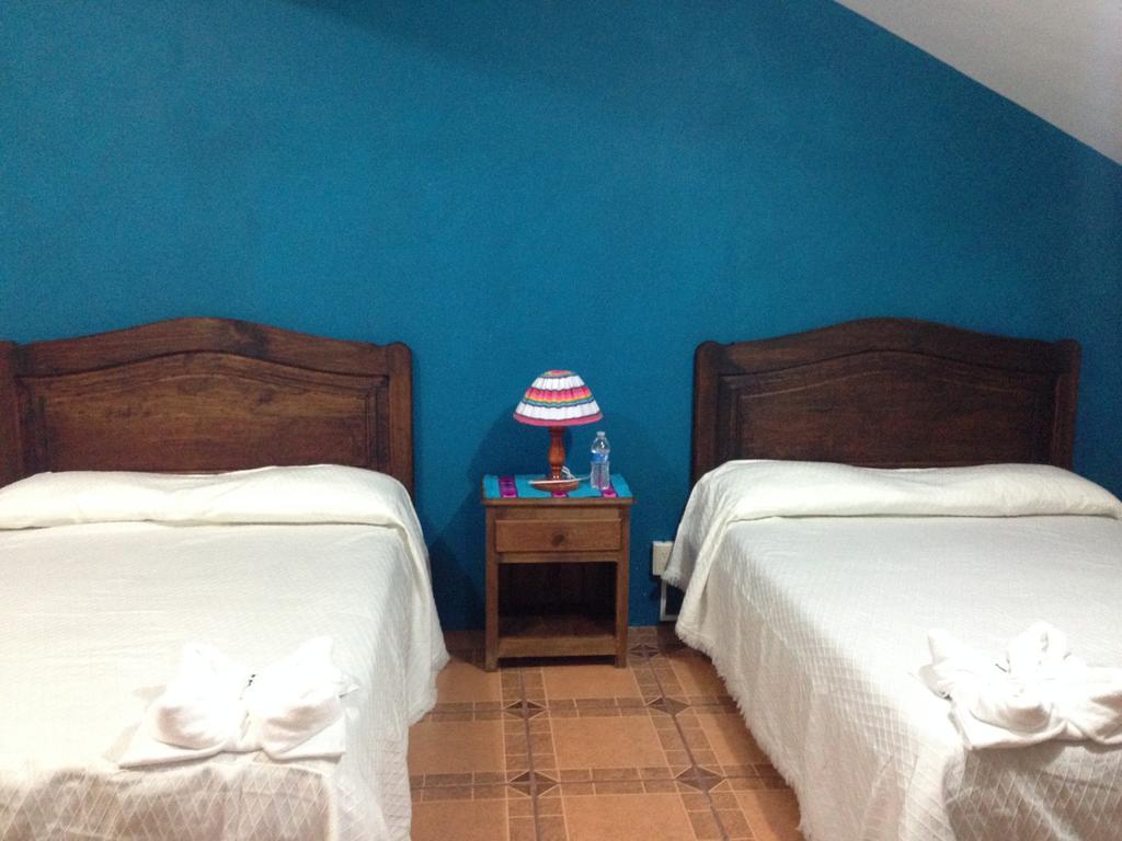 Hotel Posada Las Rosas San Cristobal de las Casas Room photo